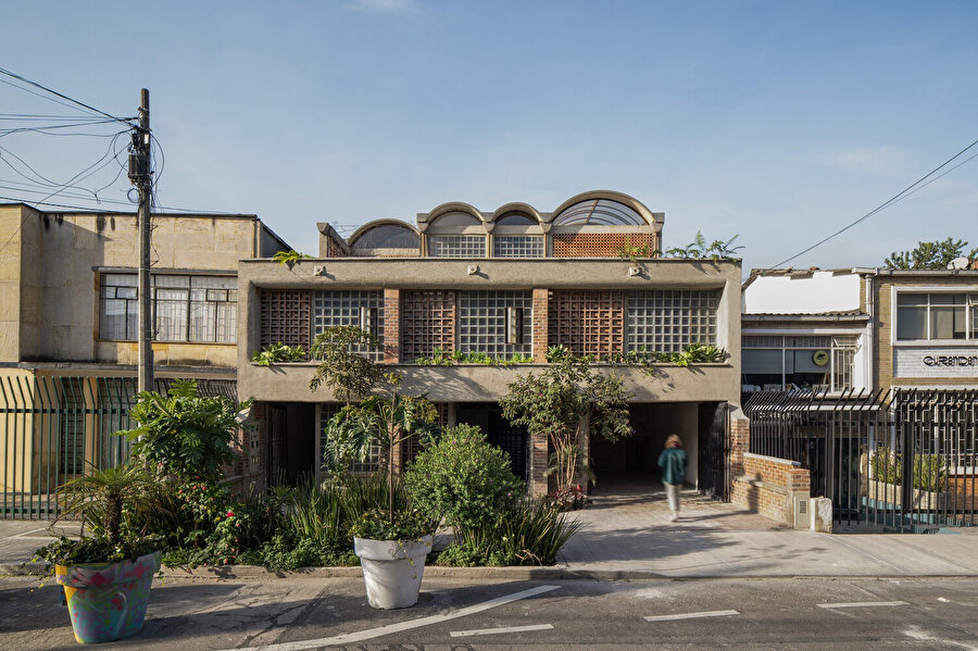 Atelier Tropical House.