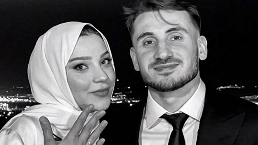 ​Kerem Aktürkoğlu'ndan nişanlısına jest