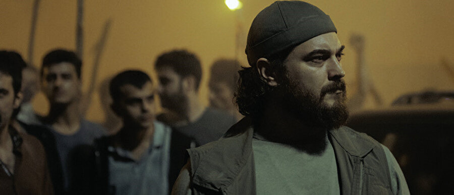 Din meselesi dizilerde ses getirebilecek konulardan biri olarak öne çıkmıştır.