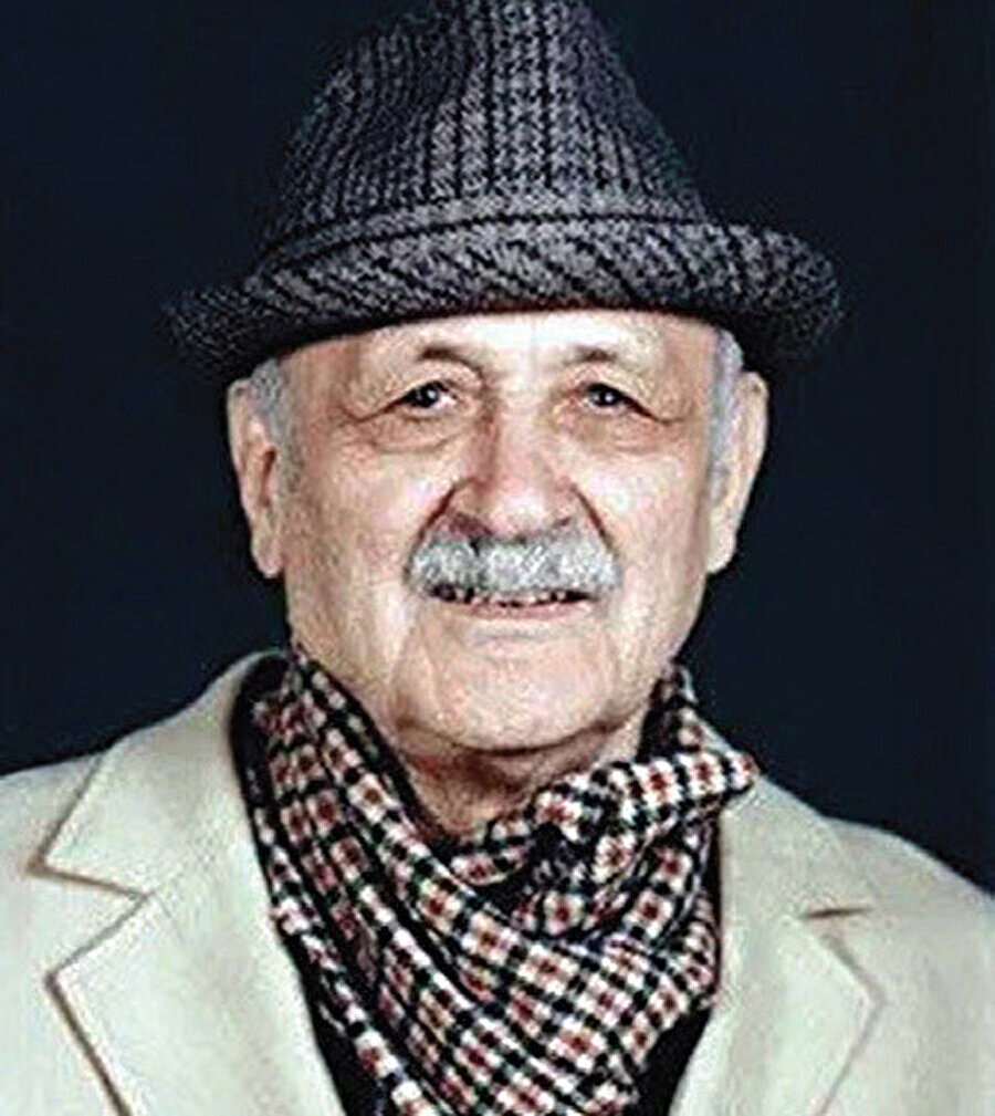 Abdülhüseyin Zerrînkûb.