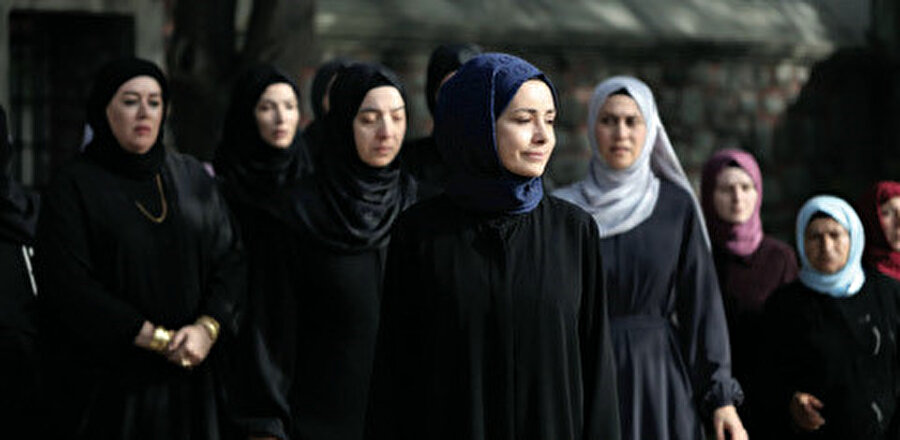 Kızıl Goncalar dizisi.