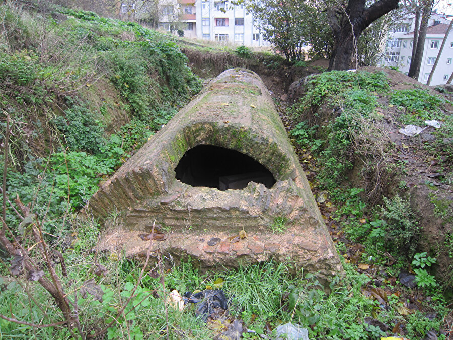 Sütlüce’den bir sarnıç örneği.