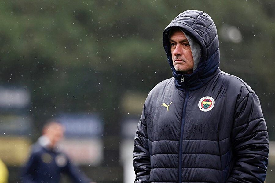 Mourinho'dan kadroya neşter
