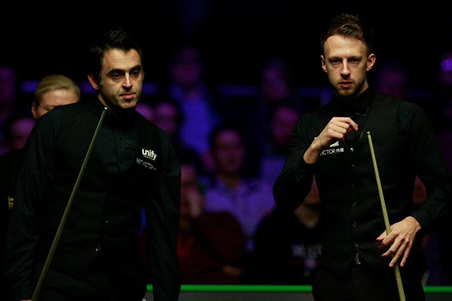 Judd Trump’ı izlemek, bu sporun ne denli heyecan verici ve dinamik olduğunu anlamamızı sağlıyor.