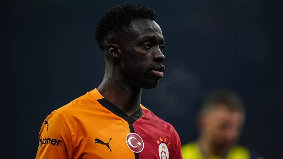 FIFA'dan Davinson Sanchez'e şok yasak: Kadroya alınamayacak
