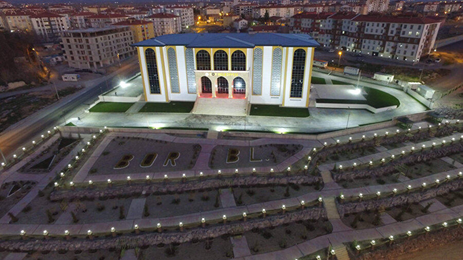 
3 Kamu Kurumu; yayımlanan ilanlara göre, çeşitli kadrolarda personel ihtiyacı bulunuyor. Peki personel alımları ne zaman başlayacak? Kamu kurumu personel alımları için başvurular nereye yapılacak?