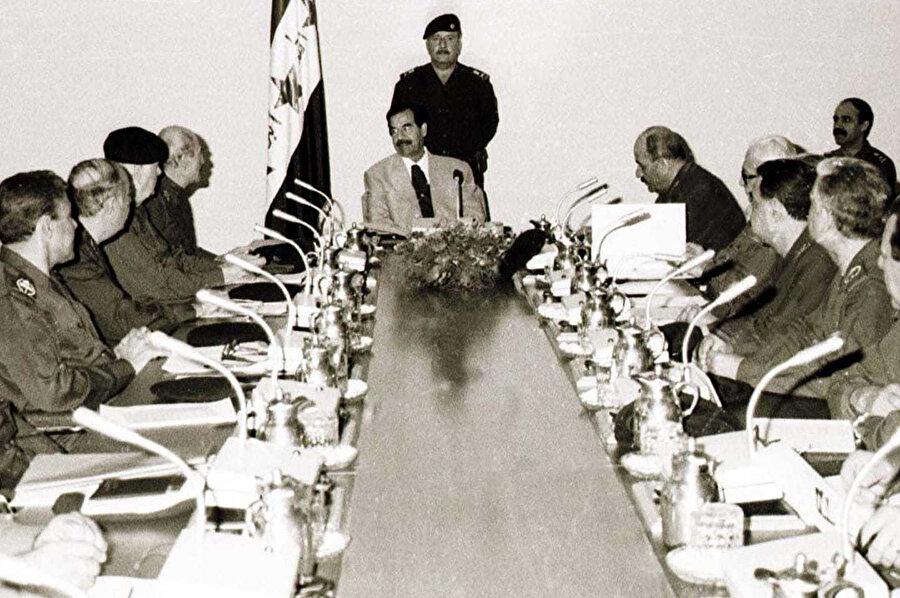 İman Hamlesi, Baas Partisi’nin laik ve milliyetçi ideolojisiyle çelişen bir girişim olarak görülmüştü.