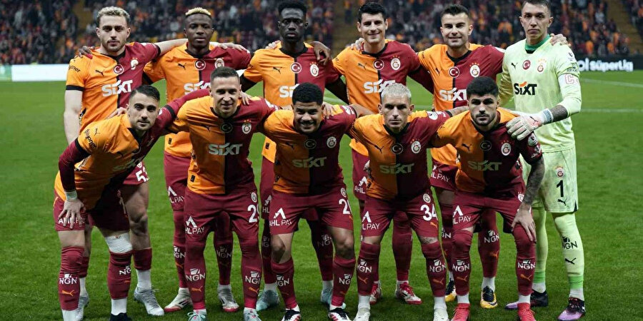 Galatasaray'da yıldız ismin bileti kesildi