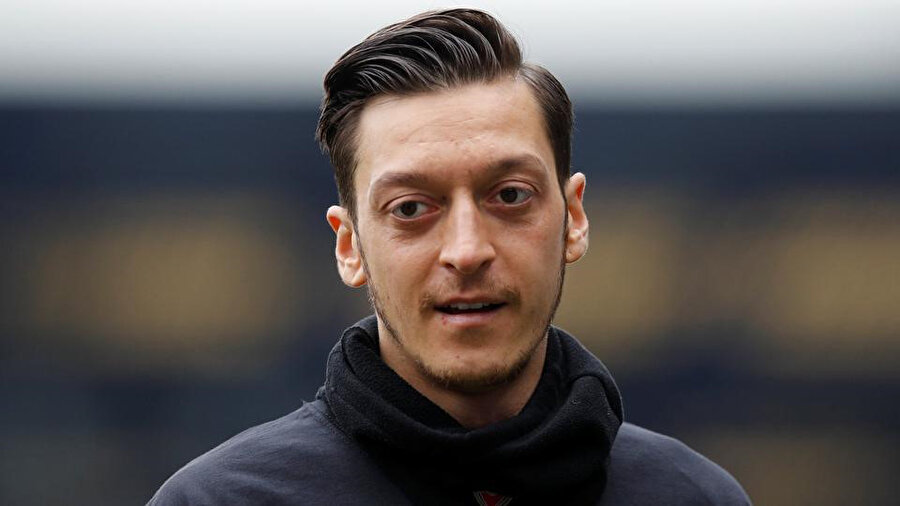 ​

Alman Milli Takımı'nın eski futbolcusu Mesut Özil, bazı kişi ve kuruluşların, sosyal medya mecralarından &quot;2 Nisan'da ticareti durduralım&quot; şeklindeki boykot çağrılarının ardından sosyal medya hesabından açıklama yaptı