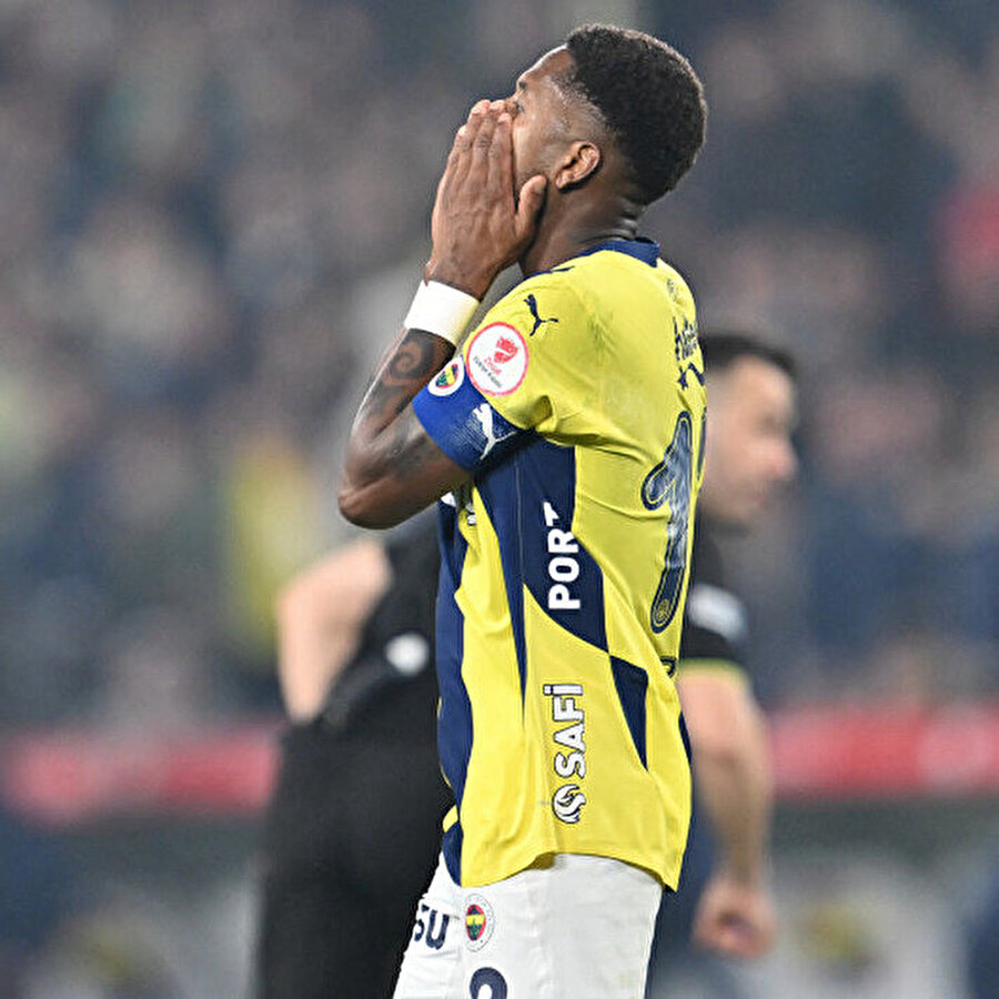 Fred neden kırmızı kart gördü: Soyunma odasında yaşananlar ortaya çıktı