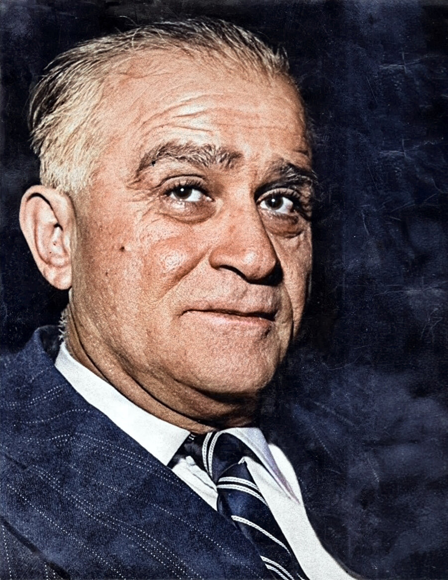 Ahmet Hamdi Tanpınar.