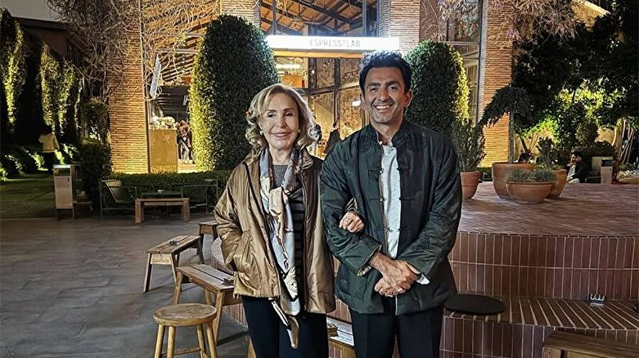 Ali Koç’un annesi Çiğdem Simavi, EspressoLab’a gitti