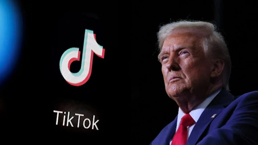
ABD Başkanı Trump, Çinli sosyal medya platformu TikTok'un bir Amerikan firmasına satılmaması halinde ülkede yasaklanmasını öngören yasanın uygulanmasını 75 günlüğüne daha askıya alan kararnameyi imzaladı. Trump, "TikTok'un karanlığa gömülmesini istemiyoruz" ifadelerini kullandı