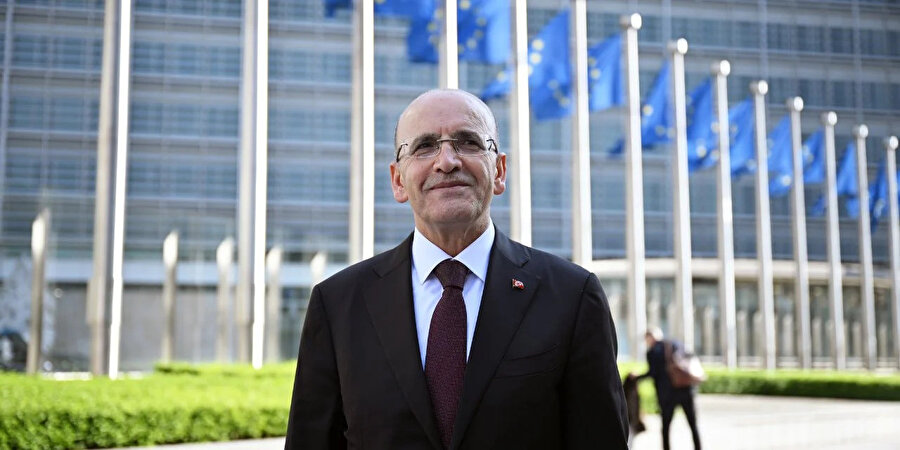 ​
Şimşek, Brüksel'de düzenlenen Türkiye-AB Yüksek Düzeyli Ekonomik Diyaloğu Toplantısı'nın ardından değerlendirmelerde bulundu.

​