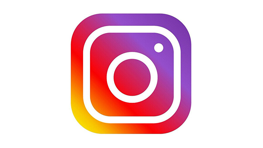​Kullanıcılar, Instagram'da hesaplarından çıkış uyarısı alıyor. 