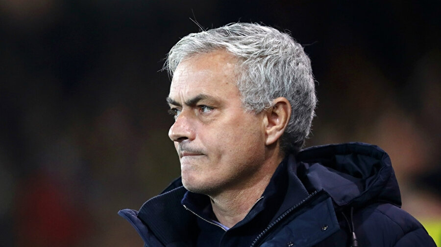 Mourinho'dan Galatasaray mağlubiyeti sonrası flaş karar: 3 isme neşteri vurdu