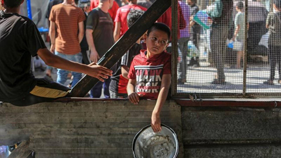 Gazze'de gıda stokları tükenmek üzere