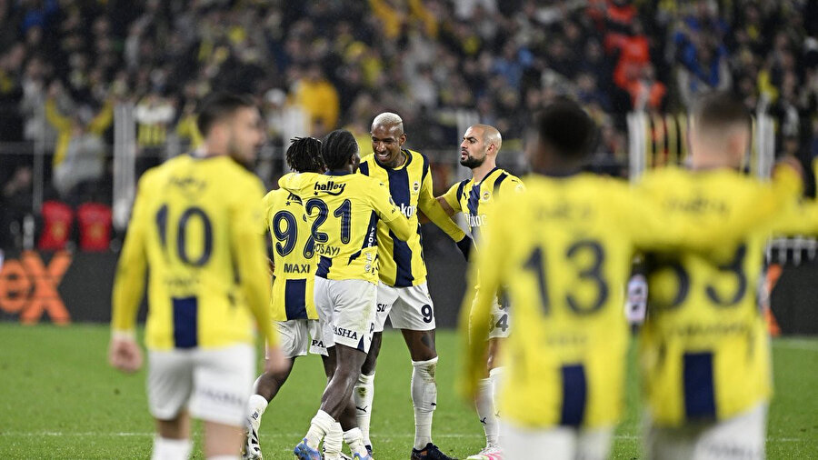 Fenerbahçe'den 9 yıl sonra bir ilk: Trabzonspor karşısında başardı
