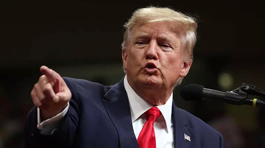 Trump'tan Çin'e yüzde 50 ek vergi duyurusu