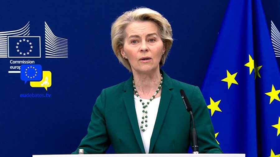 Avrupa Birliği (AB) Komisyonu Başkanı Ursula von der Leyen, ABD ile tarifeleri müzakere etmek istediklerini, bunun olmaması halinde karşı tedbirler uygulamaya hazır olduklarını söyledi.

​