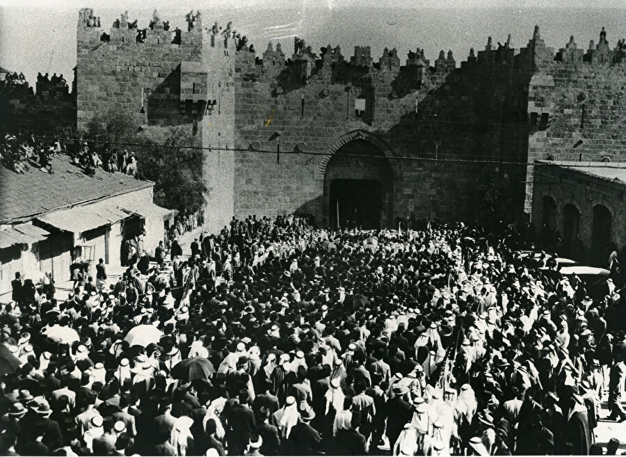 Musa Kazım Hüseynî'nin cenaze töreninden bir kare.