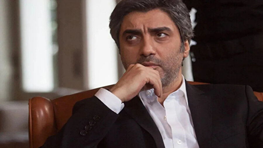 Kurtlar Vadisi’nin Polat Alemdar’ı Necati Şaşmaz 2 yıllık suskunluğunu CHP’nin boykot listesindeki mekanda bozdu