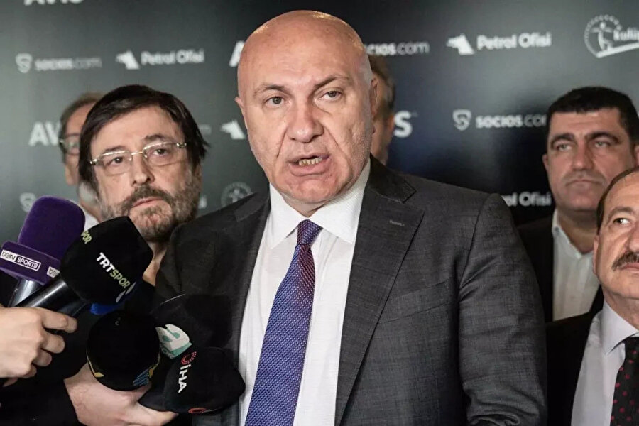 Dursun Özbek'ten Yüksel Yıldırım'a: "Sen kimsin ya?"