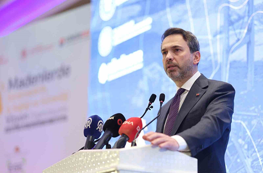 Bakan Bayraktar'dan 'elektriğe zam' açıklaması