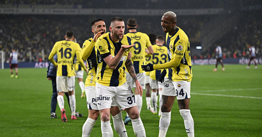 Fenerbahçe'de şampiyonluk için parola belirlendi