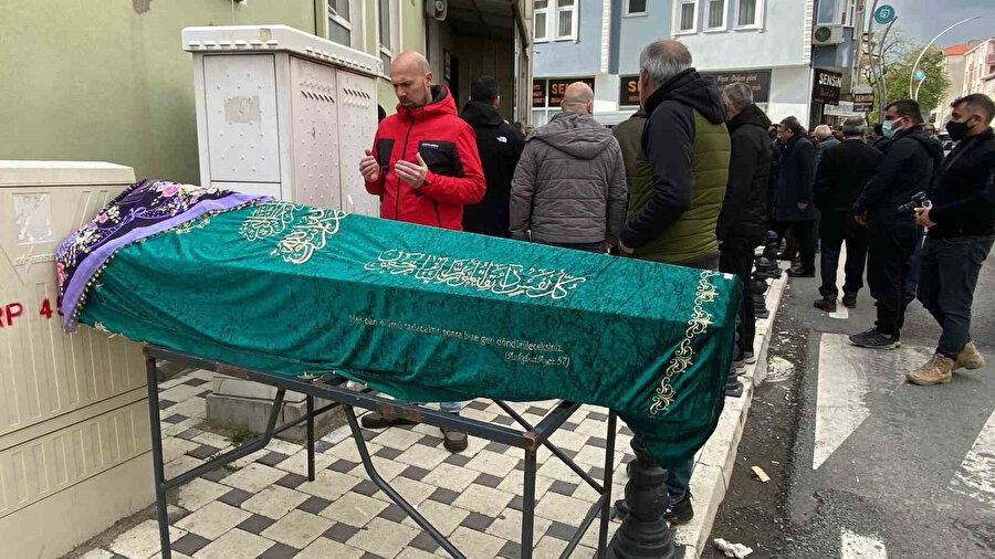 Anne babalar dikkat: Diz ağrısıyla başlayan hastalık ölüme götürdü