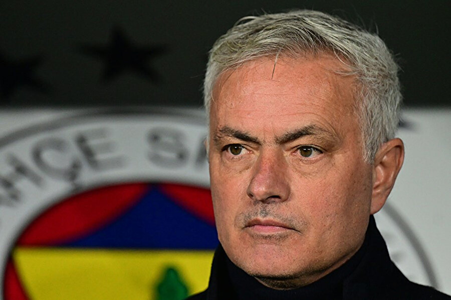 Fenerbahçe'de flaş karar, Mourinho ayrılığa onay verdi