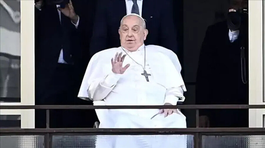 Papa öldü: Vatikan'da şimdi ne olacak? Yeni Papa nasıl seçilecek?