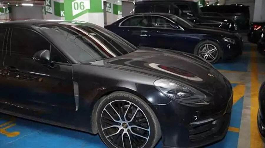 Dilan Polat'ın lüks araçları satışa çıktı: Dudak uçuklatan değere sahip araçlar sudan ucuz fiyatta