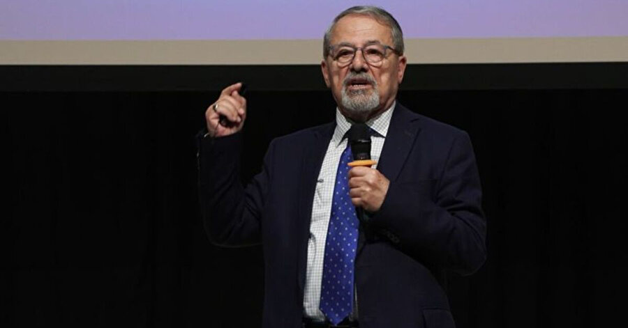 ​Yer bilimciler İstanbul'da yaşanan deprem sonrası uyardı: Büyük depremin habercisi mi?