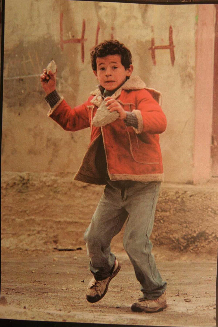 Taşın çocuğu (Child of the Stone): Remzi Ebu Rıdvan.