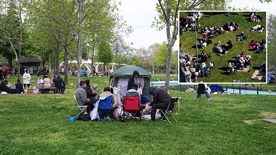 İstanbul'da depremin ardından park ve bahçeler doldu