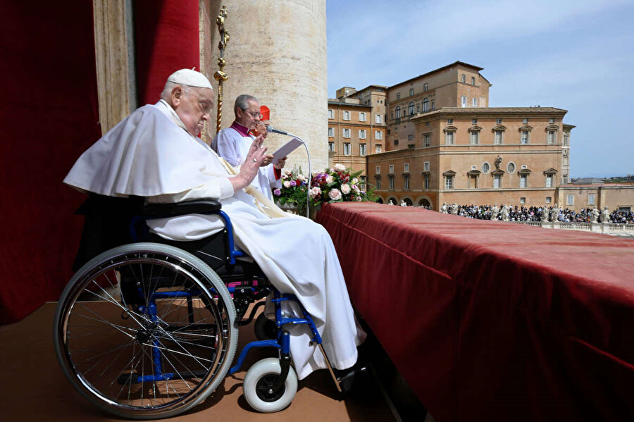 Katoliklerin ruhani lideri Papa Franciscus, ölümünden önceki son mesajında Gazze'de ateşkes çağrısı yapmıştı.