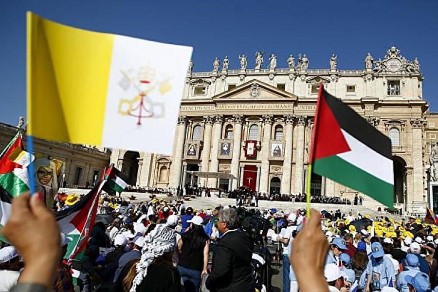 Papa Franciscus döneminde Vatikan, 2015'te Filistin devletini resmî olarak tanımıştı.