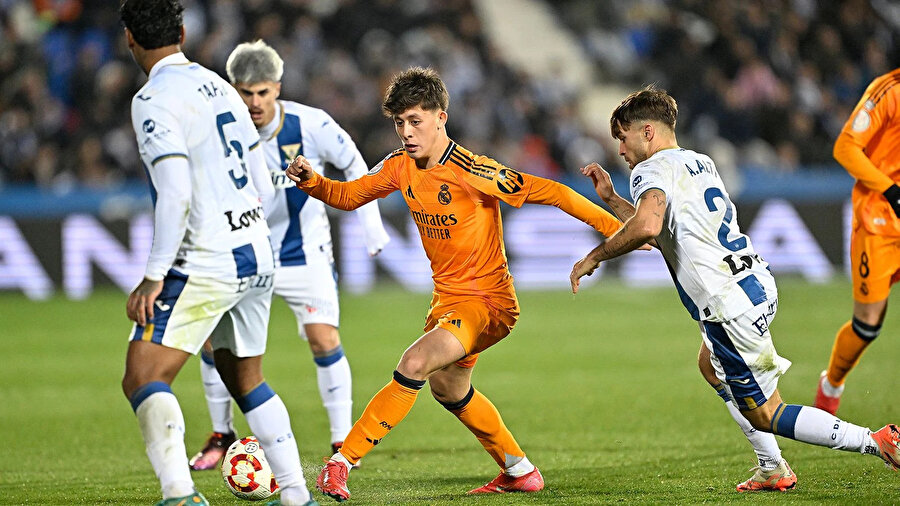 Dünyaca ünlü isimden Arda Güler tepkisi: Daha çok gelişebilir