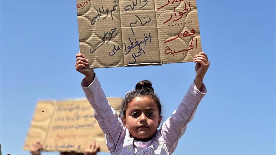 Filistinli çocuklardan dünyaya çağrı: Savaşı durdurun