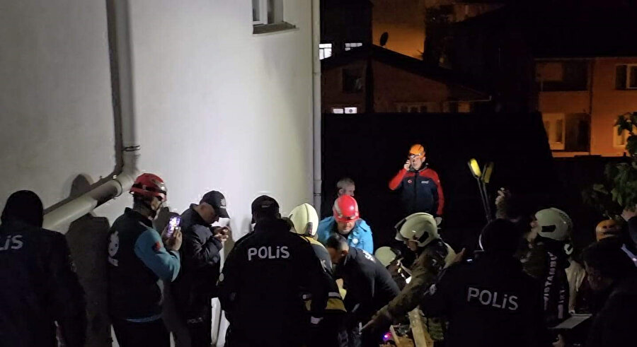 Boru tamir ediyordu: Göçük altında kaldı