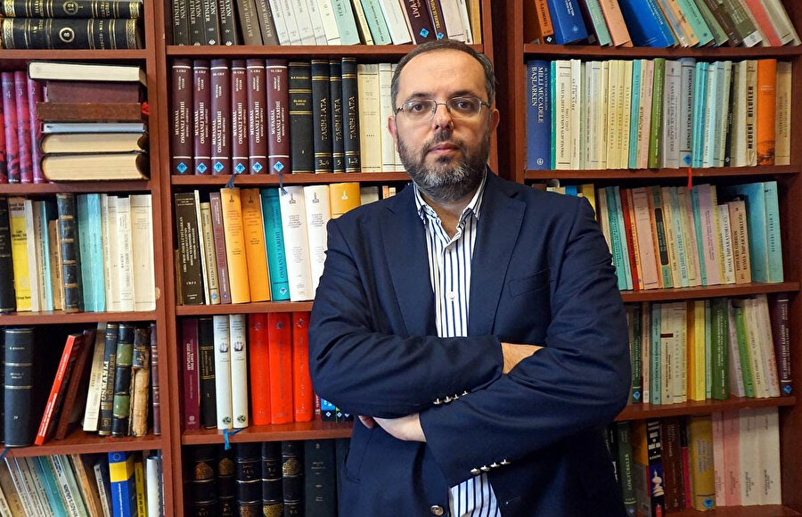 Ünlü tarihçi Erhan Afyoncu'dan Mourinho çıkışı: "İnat etmenin manası yok"