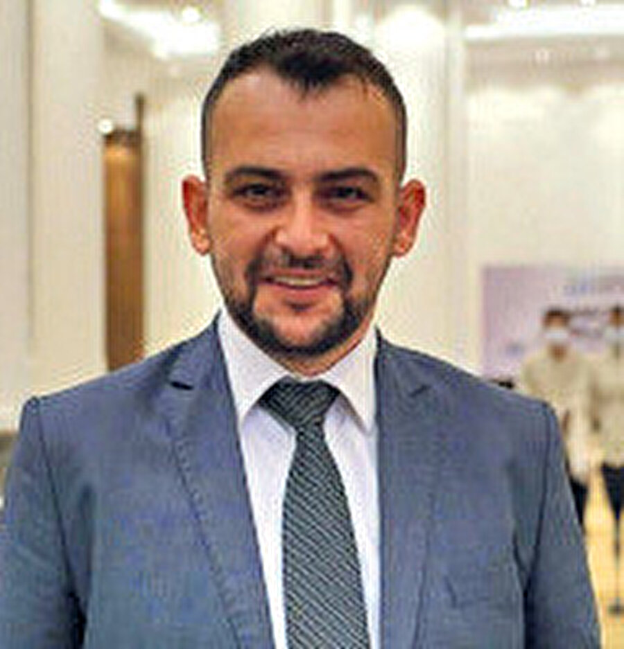 Dr. Necmettin Mutlu.