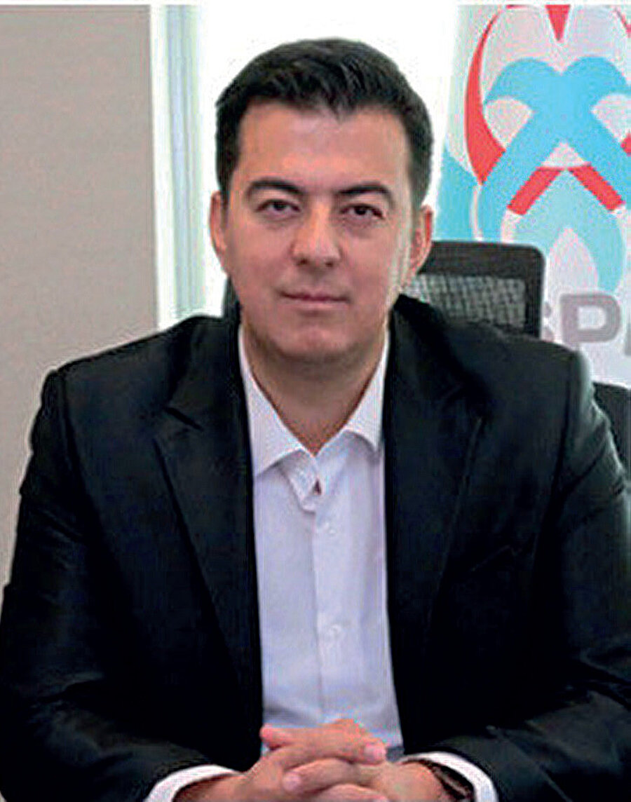 Oğuzhan Akyener.