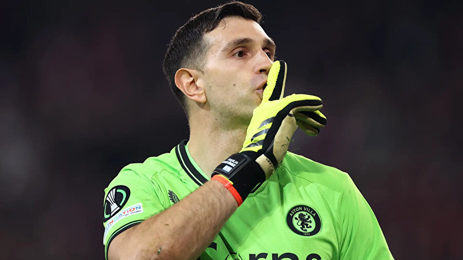 Fenerbahçe'den Emiliano Martinez hamlesi