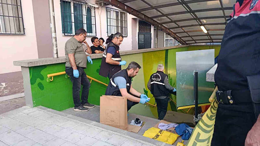 Kan donduran cinayet: Eski eşi tarafından alt geçitte tabancayla öldürüldü