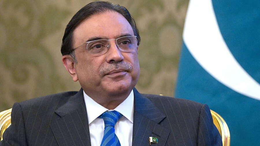 Pakistan Cumhurbaşkanı Zerdari: Hindistan bölgedeki barışı tehlikeye attı