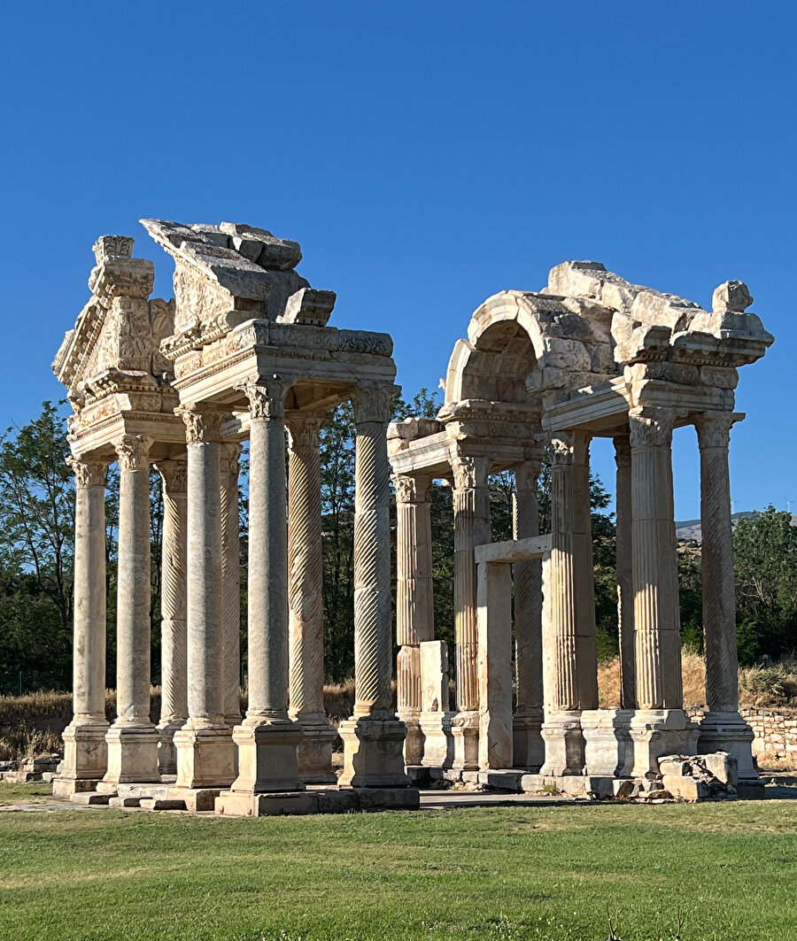 Aphrodisias.