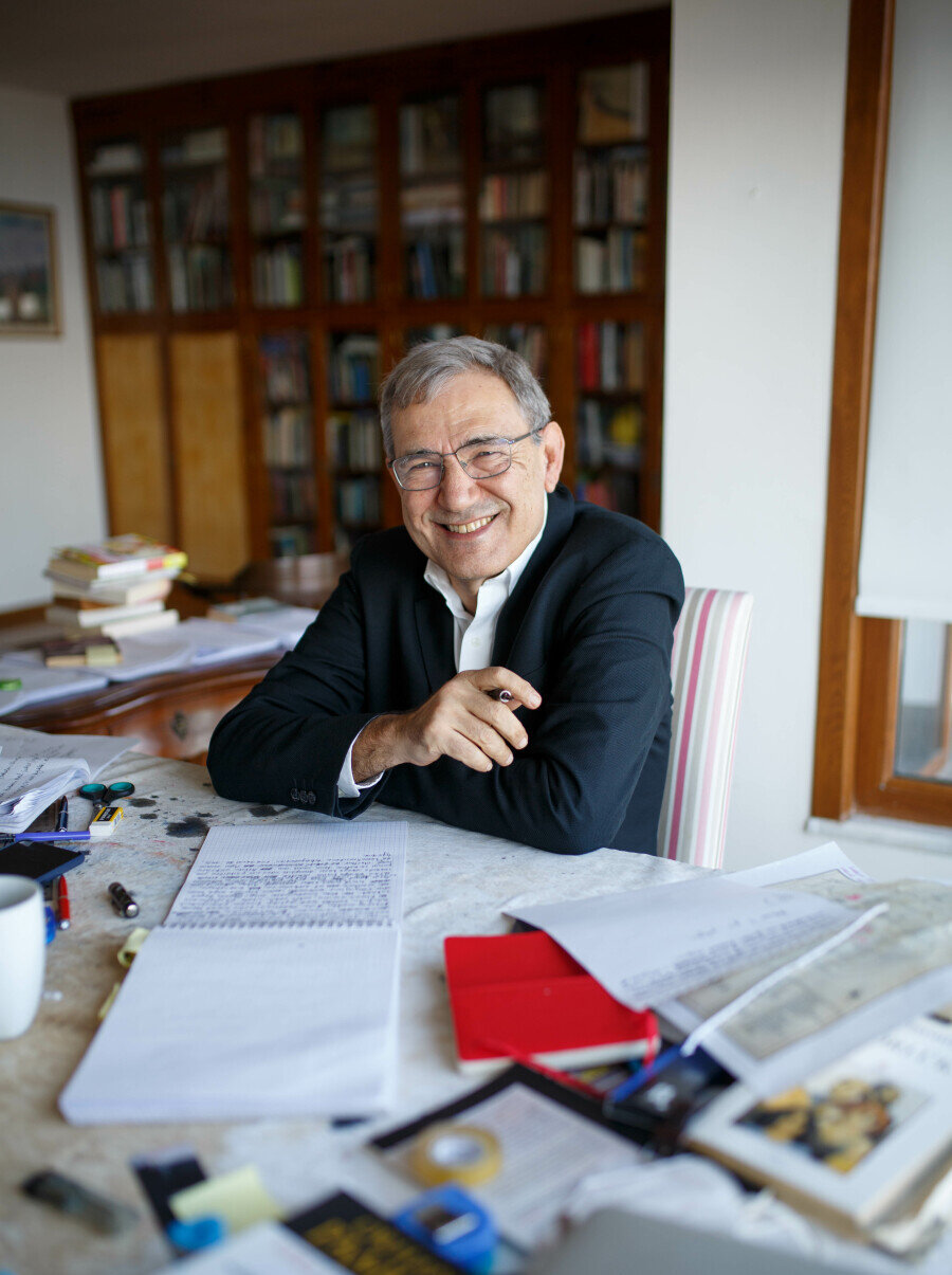 Orhan Pamuk.