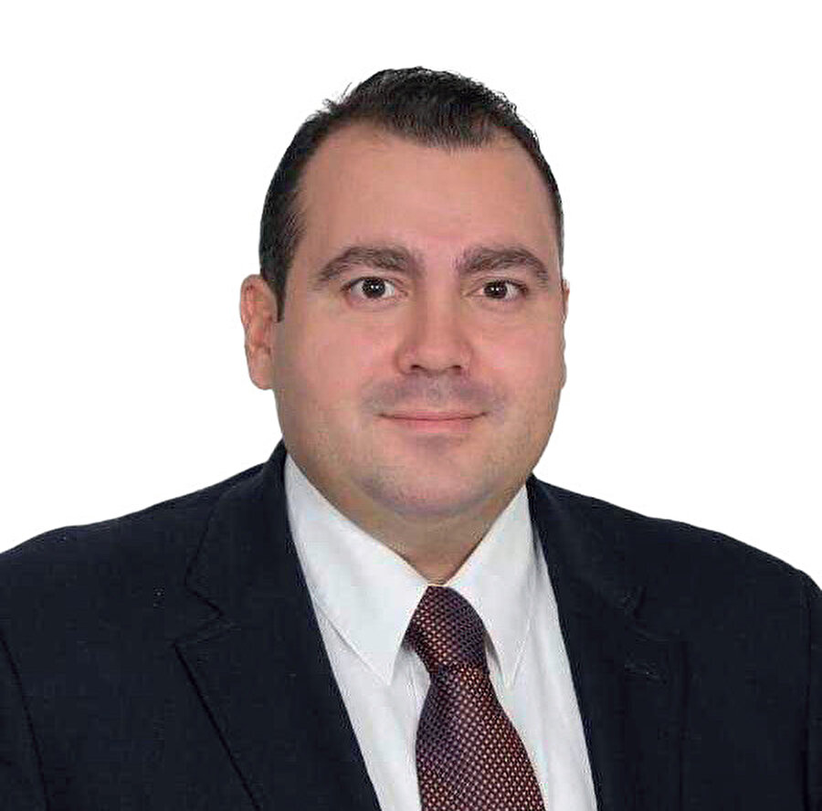 Doç. Dr. Ali Oğuz Diriöz.